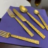 Flatware set of 20 Pieces Golden Egyptian Design - Image 4